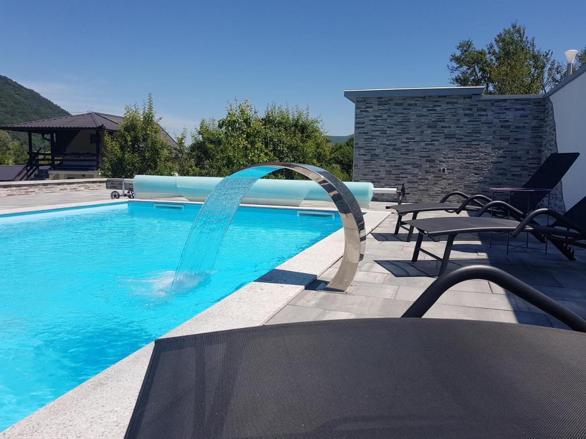 Holiday Home Emir Racic 外观 照片